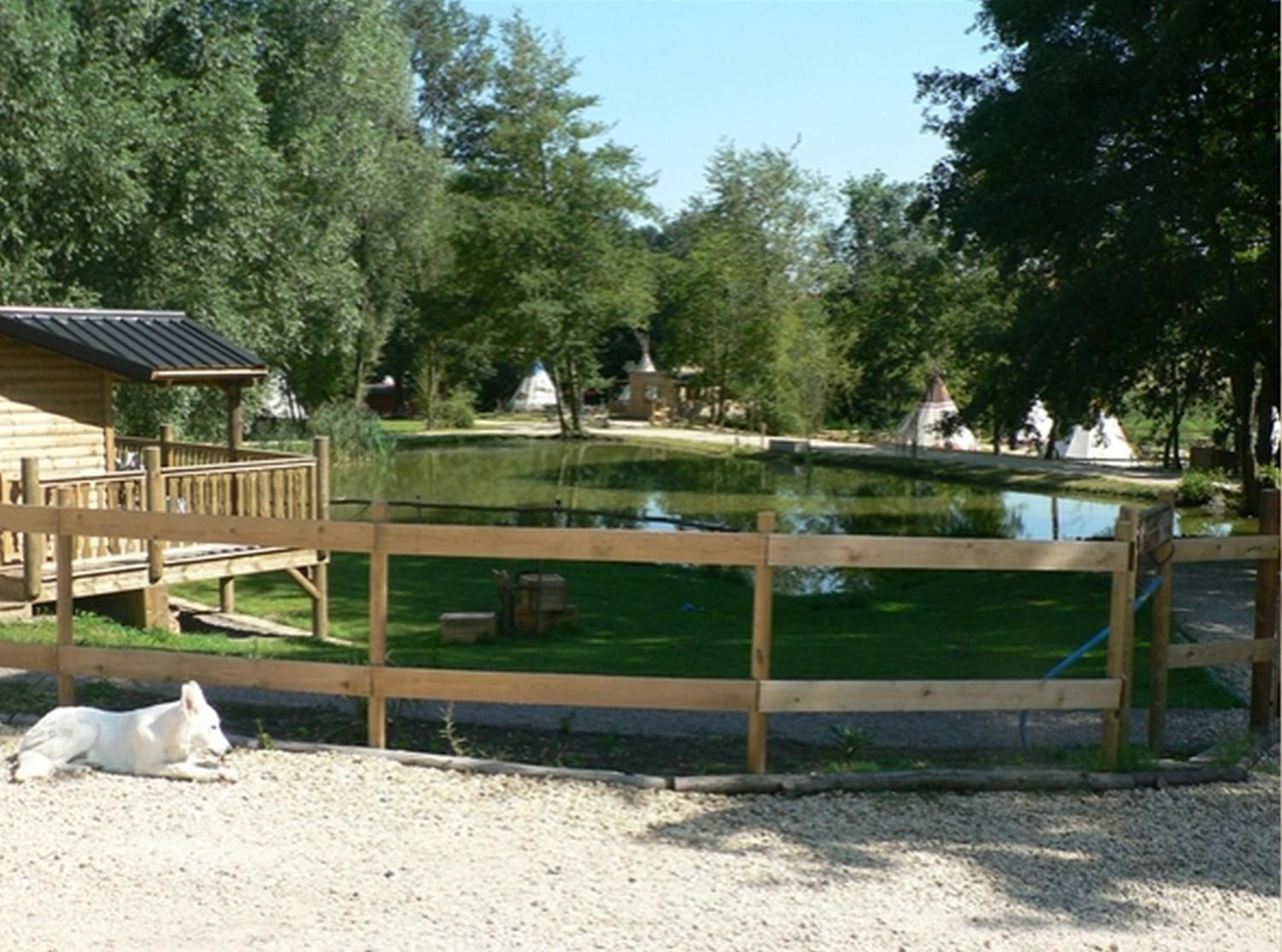 Etangs Du Moulin Suzy Exterior foto