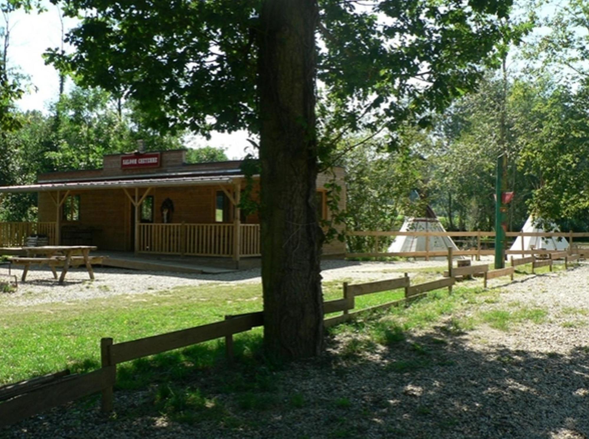 Etangs Du Moulin Suzy Exterior foto